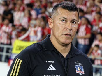 Jorge Almirón afirmó que un futbolista de Colo-Colo quiere jugar en Boca