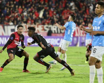 Cómo ver en vivo Blooming vs Newells por la Copa Sudamericana