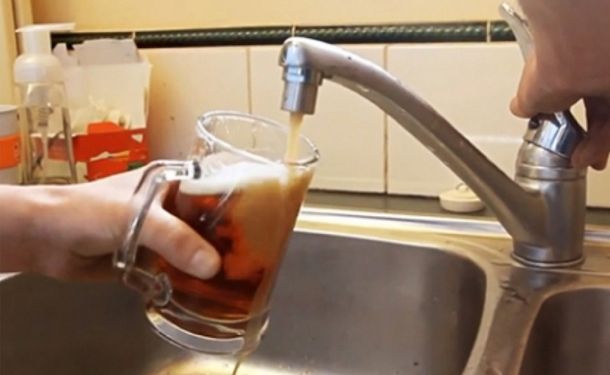 Como si fuera agua: en el futuro, la cerveza podría salir de la canilla