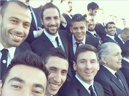 argentina se suma a la moda: mira la selfie de la seleccion argentina se suma a la moda: mira la selfie de la seleccion