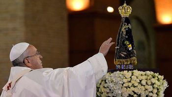 el papa francisco llamo a rezar por este momento triste que atraviesa brasil el papa francisco llamo a rezar por este momento triste que atraviesa brasil