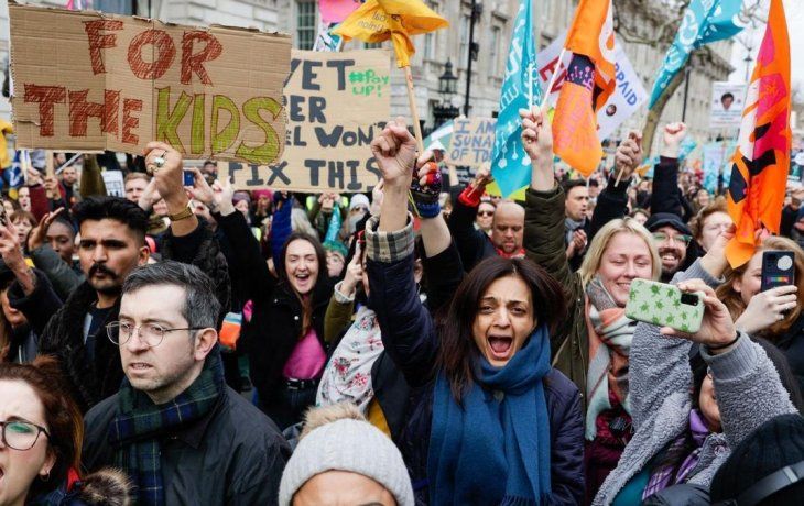 La mayor huelga del Reino Unido en una década paraliza los servicios públicos