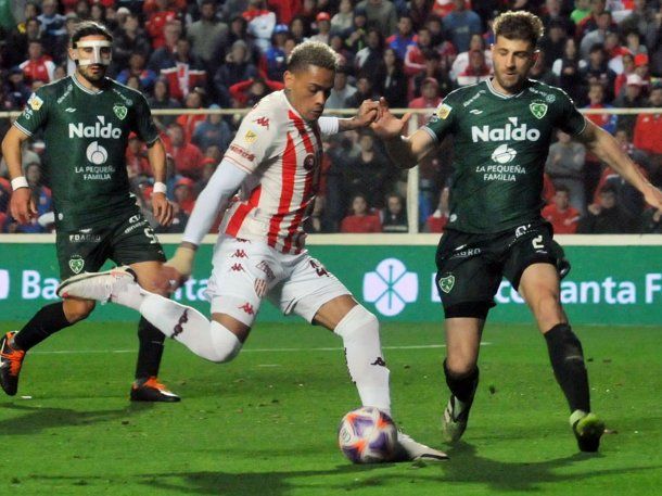 Último en la tabla, Sarmiento cayó por 2-1 ante Unión de Santa Fe