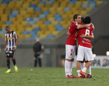 Unión Española venció a Botafogo y San Lorenzo se ilusiona con la clasificación
