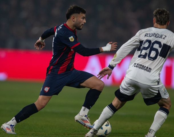 Liga Profesional: San Lorenzo venció a Gimnasia y sumó su primera victoria