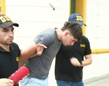 Así trasladaron al sospechoso del triple crimen de Chascomús