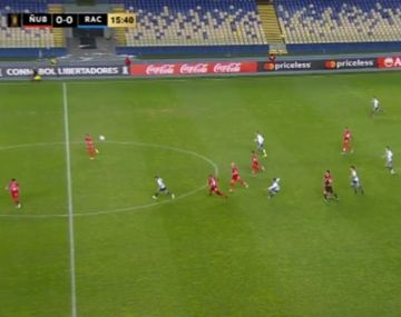 El GOLAZO de Matías Rojas para el 1-0 de Racing