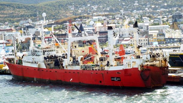 Suspenden permiso de pesca a una empresa sospechada de operar en Malvinas
