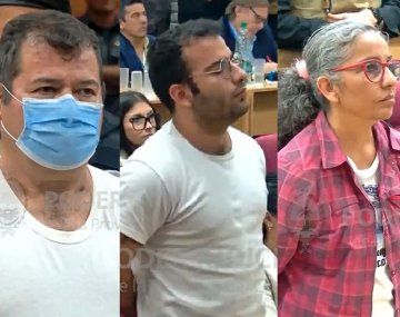 Emerenciano y César Sena, y Marcela Acuña, al momento del veredicto.