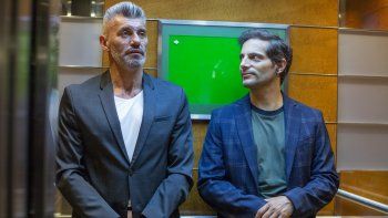 de que se trata robo mundial, la serie del momento de que se trata robo mundial, la serie del momento