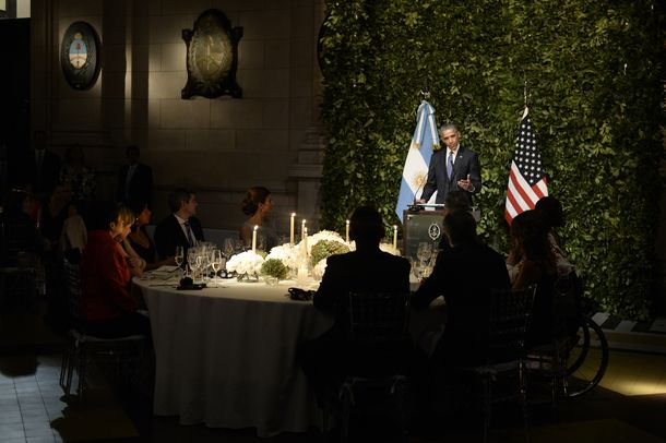 Cena de honor en el CCK: ¿Quiénes compartieron la mesa principal con Obama?