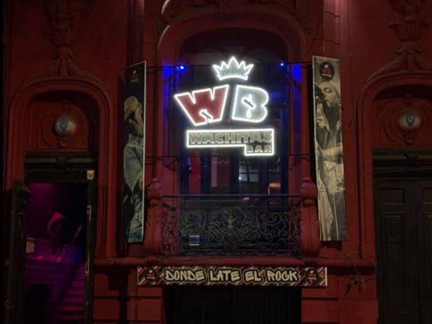 Cerraron Wachitas, el bar señalado en la investigación por el crimen de Agostina Vega