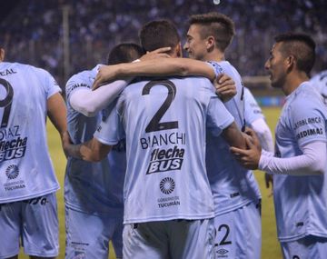 Atlético Tucumán eliminó a Huracán con un gol de Leandro Díaz