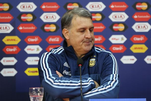 Martino desdramatiza el clásico: No creo que sea decisivo