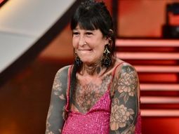 tras quedar eliminada de gh, carlota se defendio de santiago del moro y los analistas: veni... tras quedar eliminada de gh, carlota se defendio de santiago del moro y los analistas: veni...