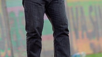 independiente en crisis: el tolo casi se pelea con los hinchas independiente en crisis: el tolo casi se pelea con los hinchas