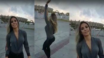 Esta hermosa rubia brasileña alienta por Godoy Cruz Esta hermosa rubia brasileña alienta por Godoy Cruz