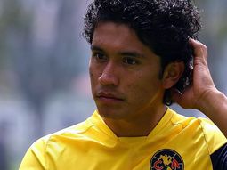 Juan-carlos-silva-medicampista-de-america