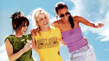 Britney Spears, al centro del grupo. Britney Spears, al centro del grupo.