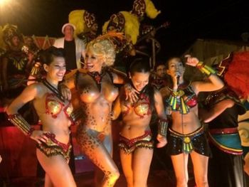 Vicky Xipolitakis en el carnaval de Gualeguaychú