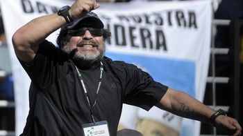 el cumpleanos de diego maradona exploto en las redes el cumpleanos de diego maradona exploto en las redes
