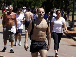 renuevan alerta amarilla por la ola de calor en la ciudad renuevan alerta amarilla por la ola de calor en la ciudad