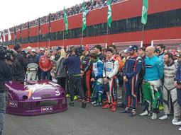 El emotivo homenaje para Traverso en el Autódromo de Buenos Aires