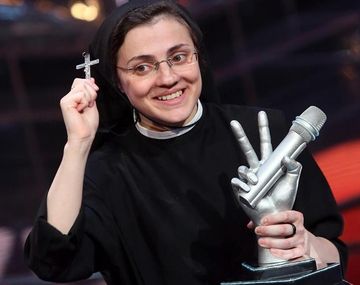 Ganó la monja rockera: mirá el video de la final del concurso La Voz