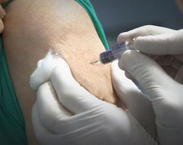 Vacuna - Cr&eacute;dito:&nbsp;@PAMI_org_ar