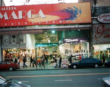 Detienen a un comerciante por abusar de clienta de 14 años