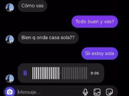 Tenía la casa sola, le cantó una canción para invitarla y el audio es viral