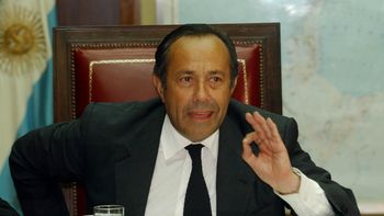 default: la cronologia del conflicto de la argentina con los bonistas default: la cronologia del conflicto de la argentina con los bonistas