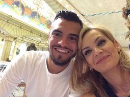 Eliana Guercio junto a Sergio Chiquito Romero. Eliana Guercio junto a Sergio Chiquito Romero.