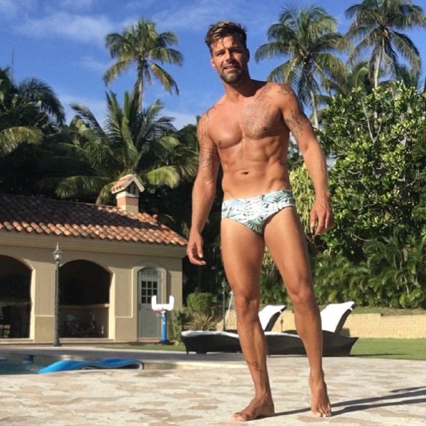 ¡Una luz de esperanza para las fans! Ricky Martin: Estoy abierto a tener sexo con una mujer