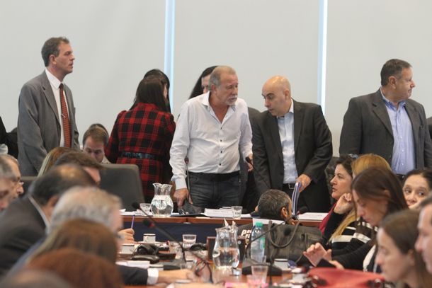 Hay tres dictámenes por la ley antidespidos: mañana se define en Diputados