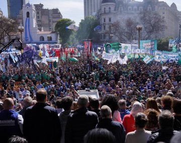 Acto por el Día de la Lealtad Peronista en Plaza de Mayo