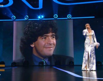 El emotivo homenaje a Diego Maradona en los Martín Fierro