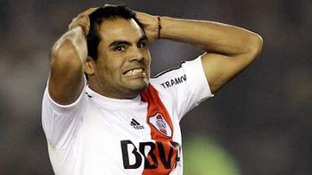 mercado, lesionado, no jugaria lo que resta del torneo para river mercado, lesionado, no jugaria lo que resta del torneo para river