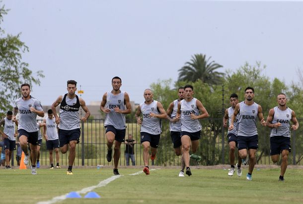Agustín Heredia, el pibe que debuta en Boca y ¡sueña con tirarla a la segunda bandeja!