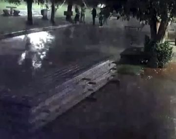 Un joven debió ser internado tras ser alcanzado por un rayo