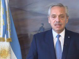 Alberto Fernández entregó la vivienda 100 mil de su gestión