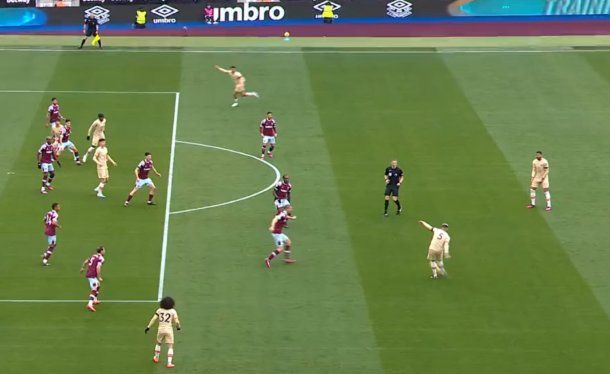 Enzo Fernández y un pase de lujo en el empate de Chelsea ante West Ham