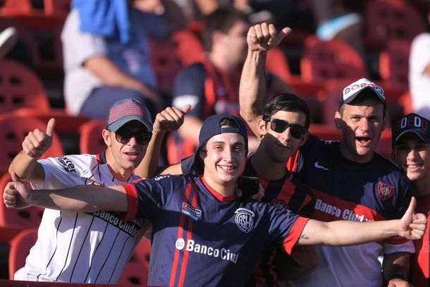 Hinchas de San Lorenzo