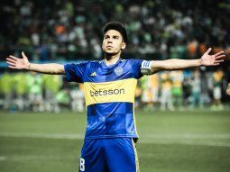 Apareció un pasacalle en apoyo a Pol Fernández en la puerta de Boca Predio