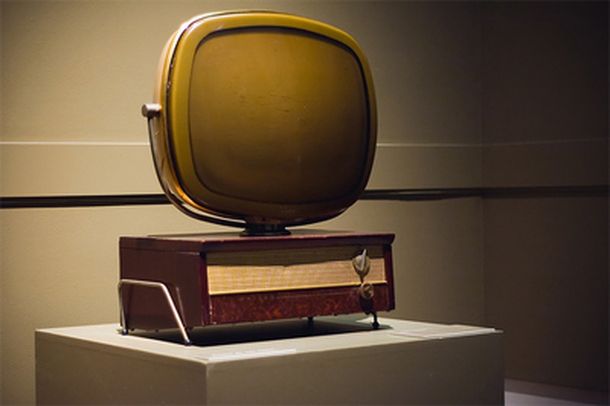 Retro_television_set