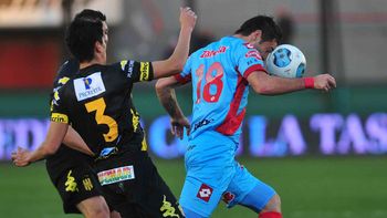 arsenal corto su mala racha y freno el ascendente andar de olimpo en bahia arsenal corto su mala racha y freno el ascendente andar de olimpo en bahia