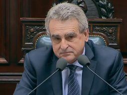 Agustín Rossi respondió más de 1200 preguntas en Diputados