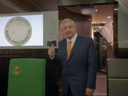 Compra tu cachito: el presidente de México rifa su avión