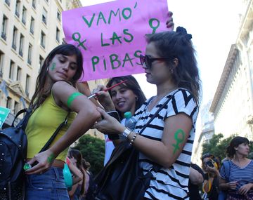 Día de la Mujer: paros y marchas en todo el país para visibilizar la desigualdad de género