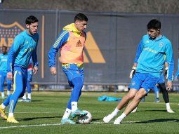 Un jugador de Boca posó con la camiseta de Atlético Mineiro, rival de Cruzeiro, y picó la previa
